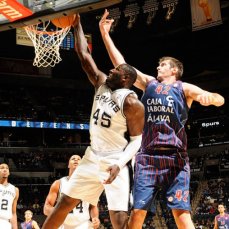 Euroleague American Tour. NBA San Antonio Spurs vs Caja Laboral. Baskonia
